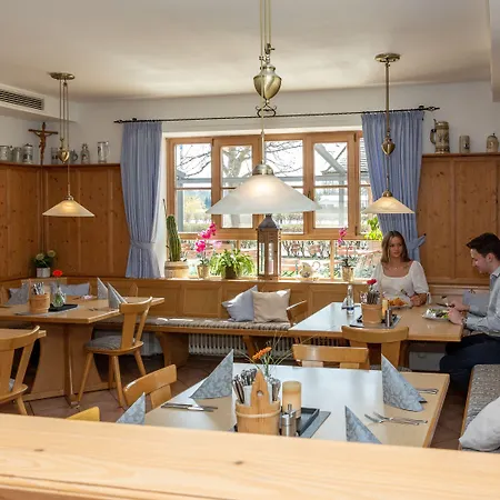 Landgasthof Schoentag 3*