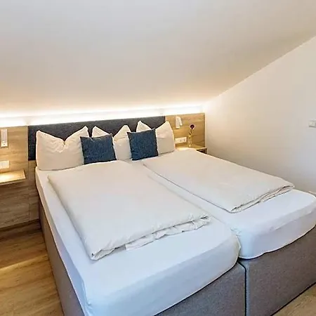 Otel Landgasthof Schoentag