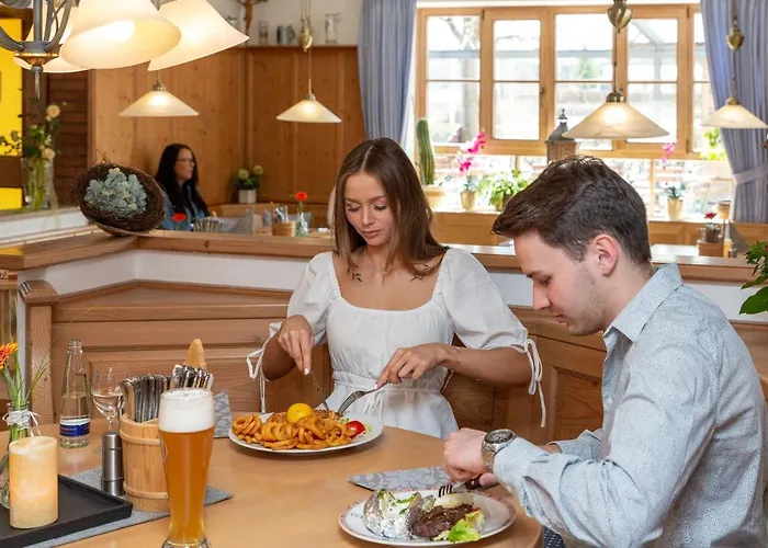 Otel Landgasthof Schoentag 3*